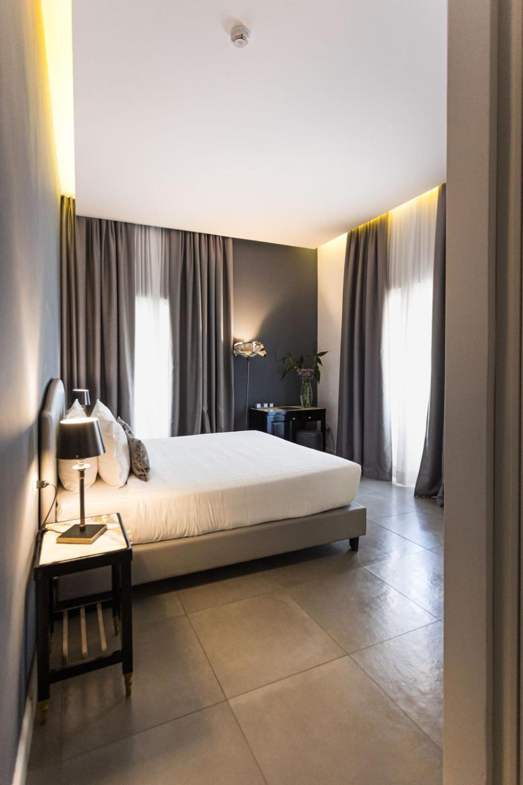 Boutique Hotel Metro 900 Naples Exterior photo